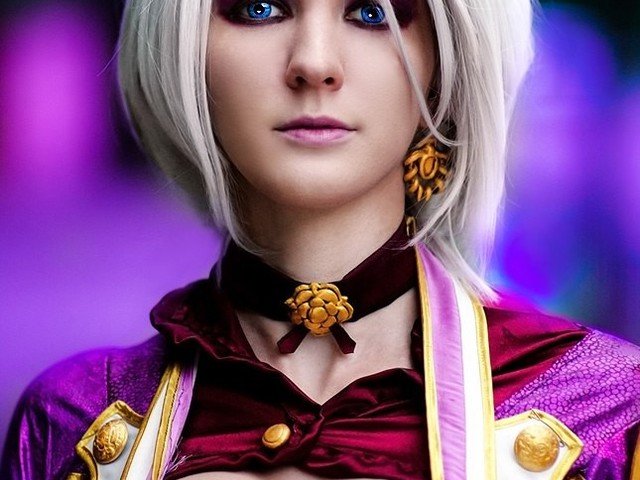 Cosplay de Ivy Valentine de Soul Calibur 5