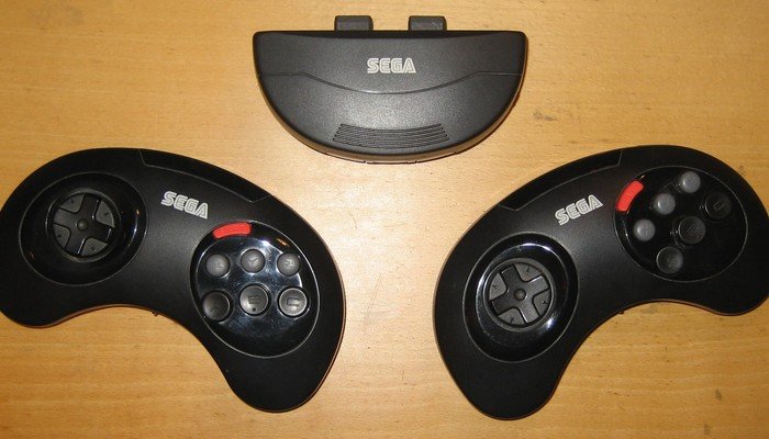 Los mandos inalámbricos de Mega Drive