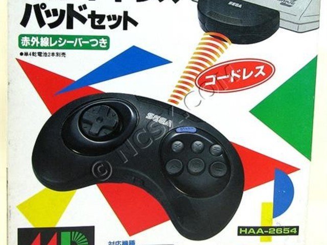 Los mandos inalámbricos de Mega Drive 3